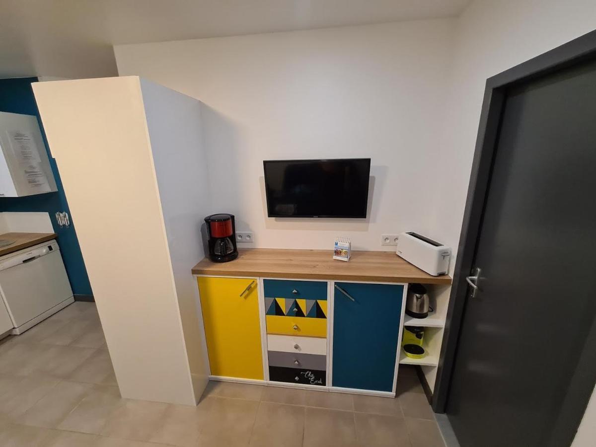 Maison 2 Chambres Parking Linge De Lit Fourni 莱萨布勒-多洛讷 外观 照片